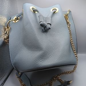 NWT BORSE in PELLE Womens Mini Bucket Bag Genuine Leather Baby Blue with Gold